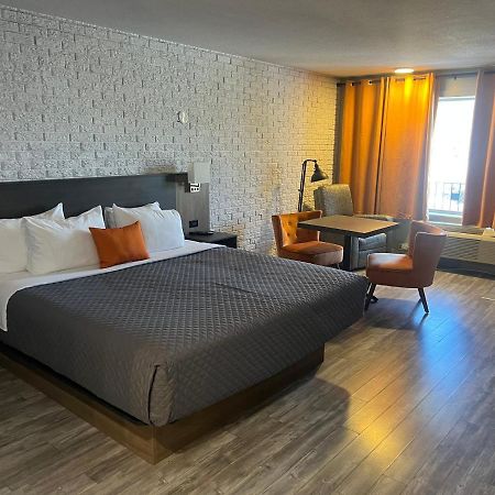 Motel Complexe Dix80 Mont-Laurier Esterno foto